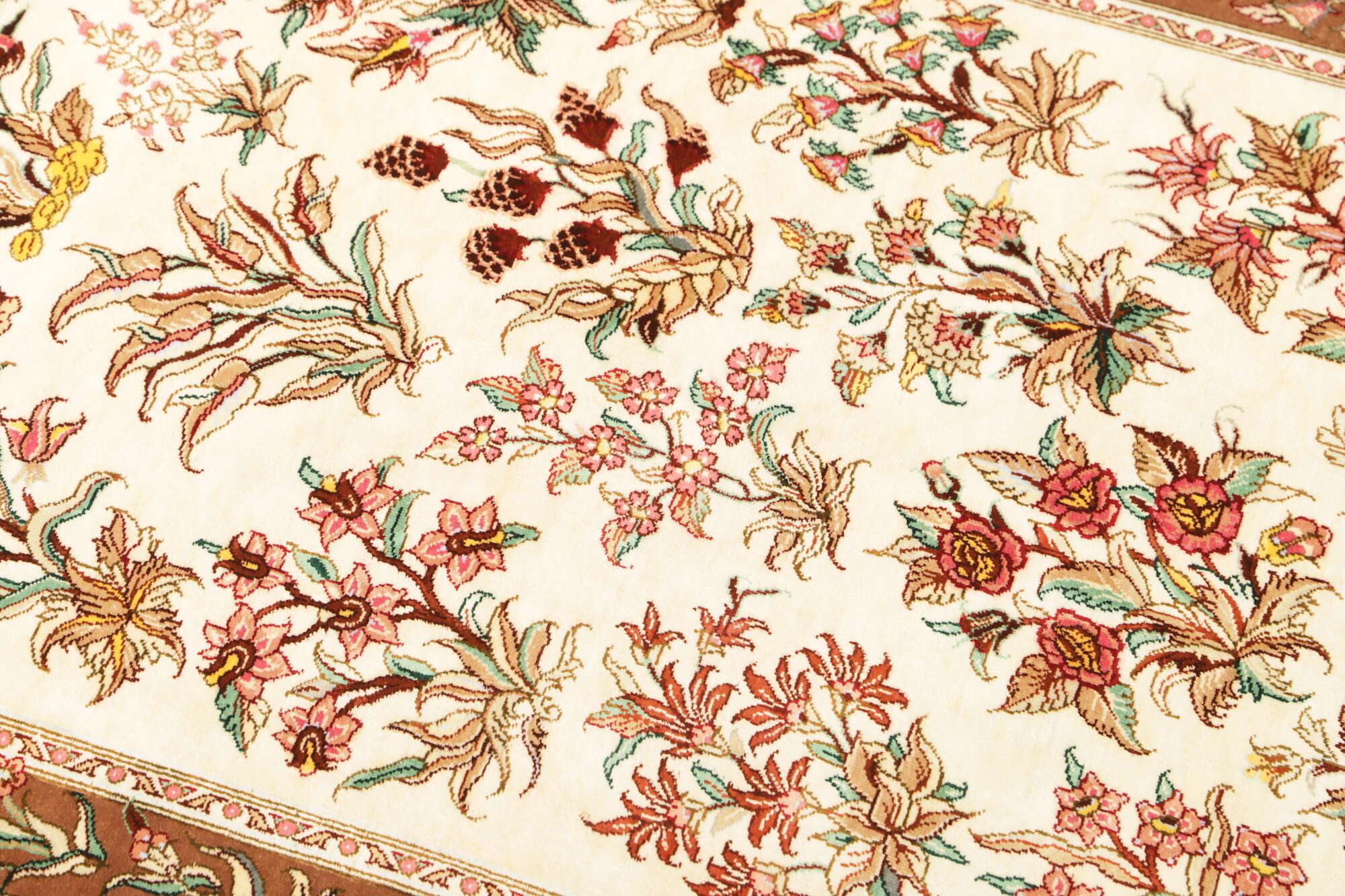 Teppich Ghom Seide ca 080x120 cm Persien Blumen Design