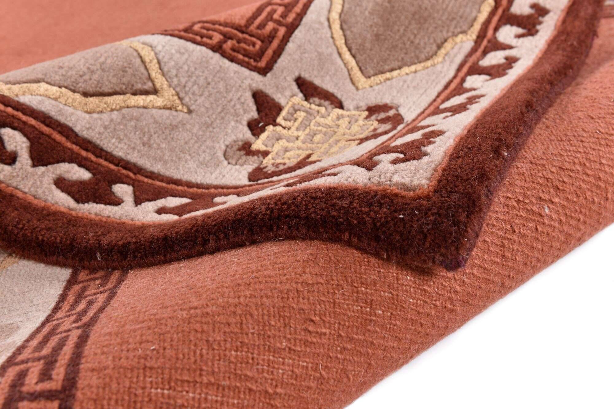 tibetlife_mk86_440rust_110301_9 Tibet Nepal Teppich Gurkha im Wunschmaß