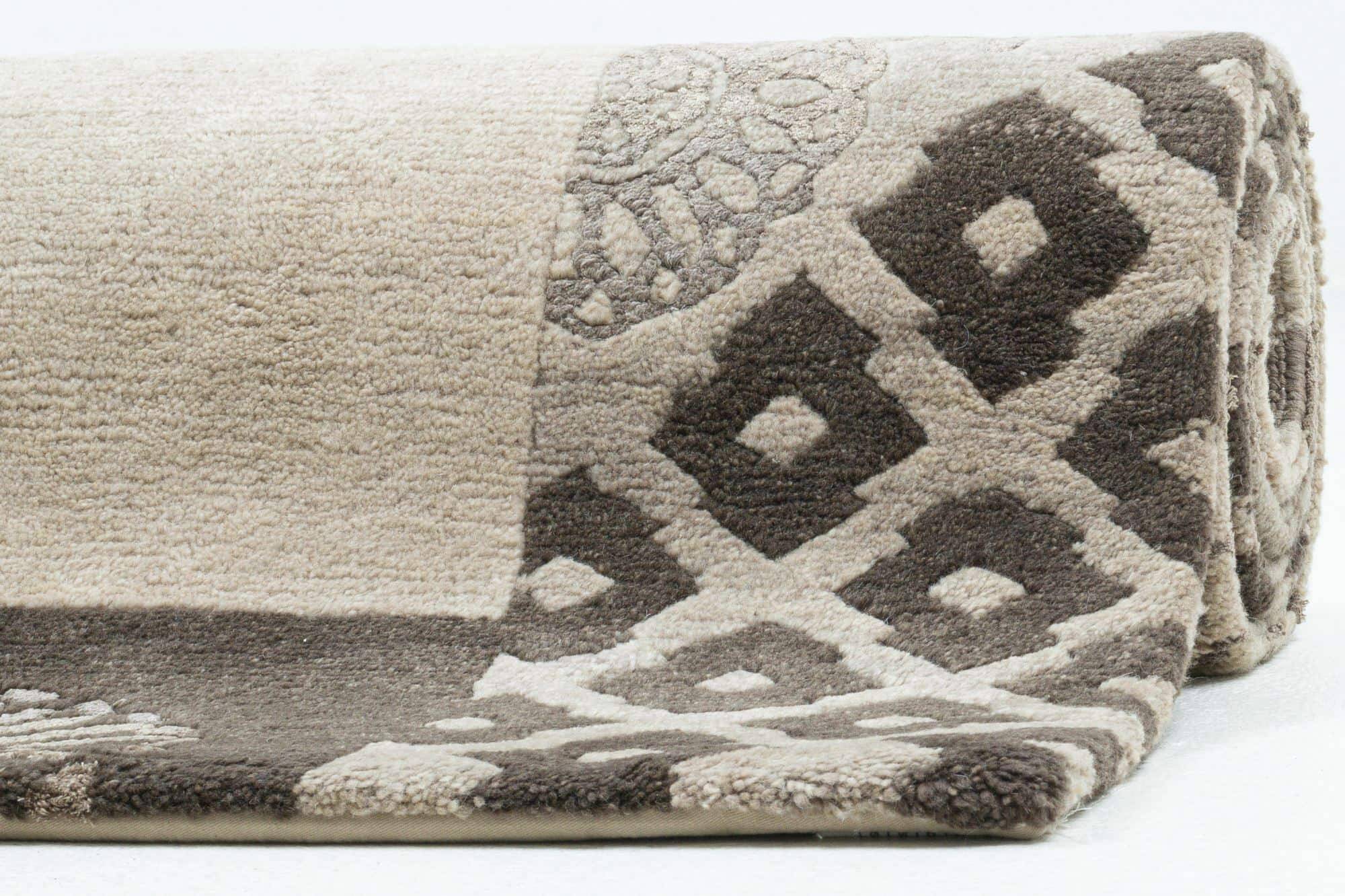 Talonga Silk Nepal Teppich Bordüre Handgeknüpft Wunschmaß Talonga Silk Nepal Teppich Bordüre Handgeknüpft Wunschmaß