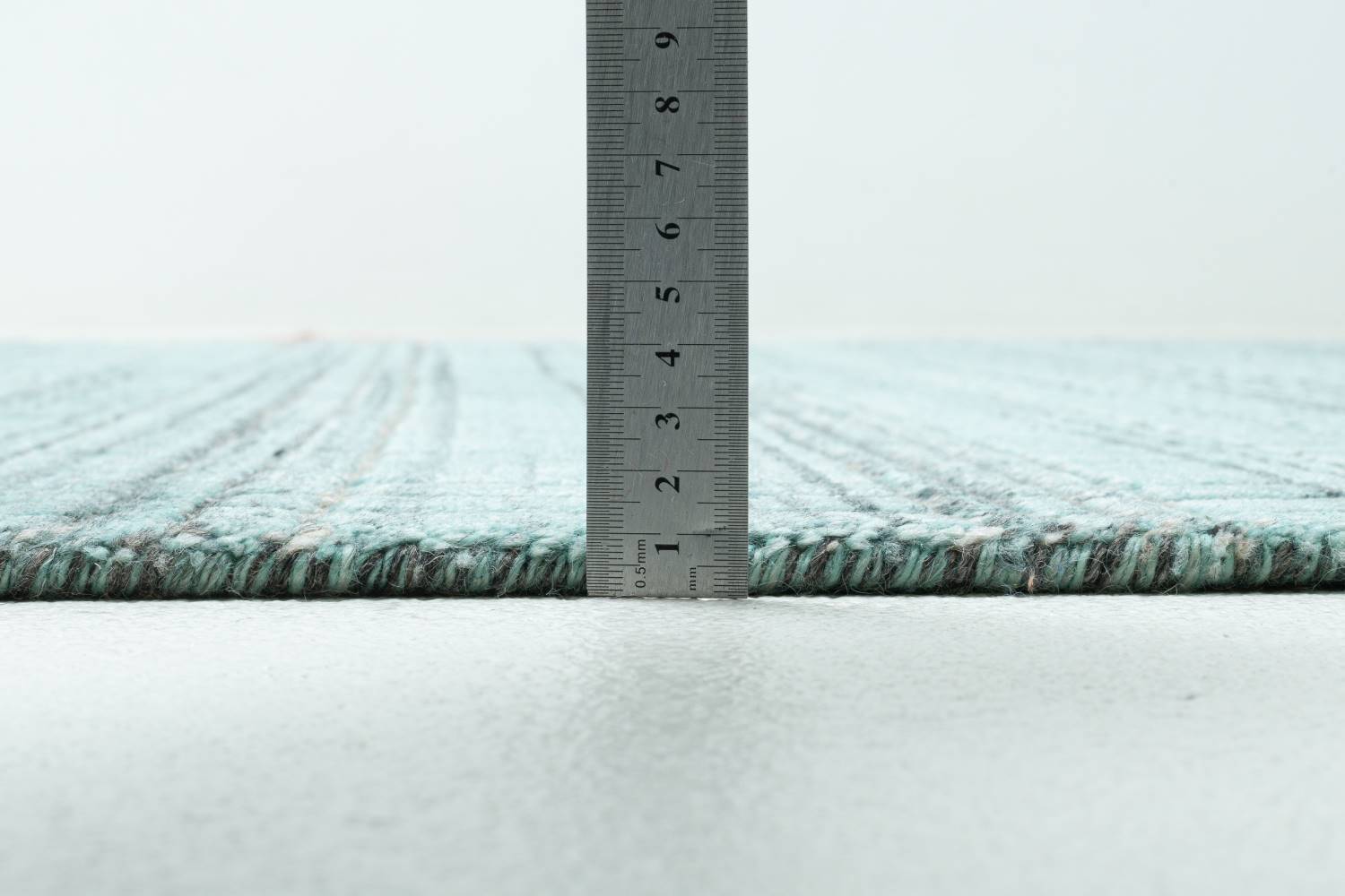 Designteppich Tuzla Einzelstück Viskose Schurwolle 140x200cm Designteppich Tuzla Einzelstück Viskose Schurwolle 140x200cm