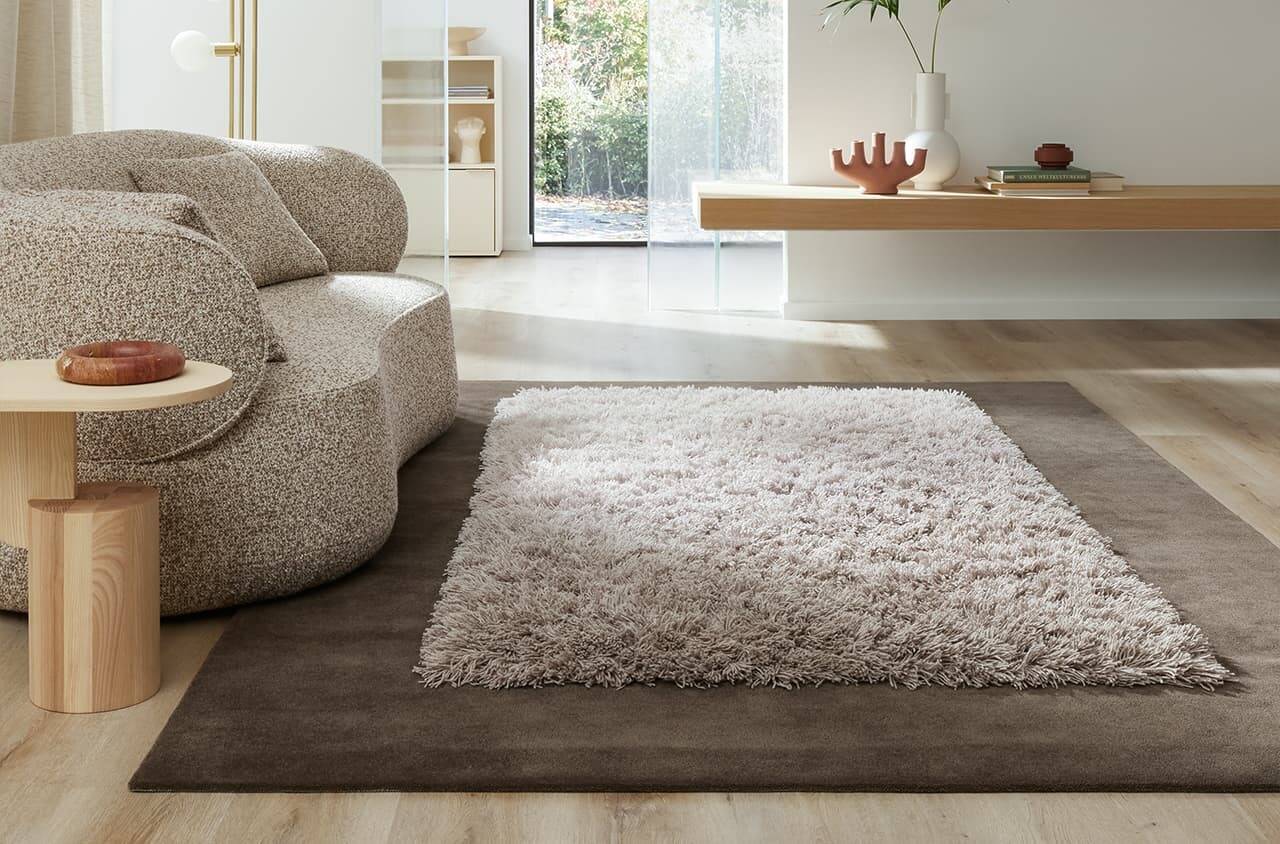 slide-m-full-jab-flooring-icons-lucie-koldova-shadow-play-rectangle-Kopie