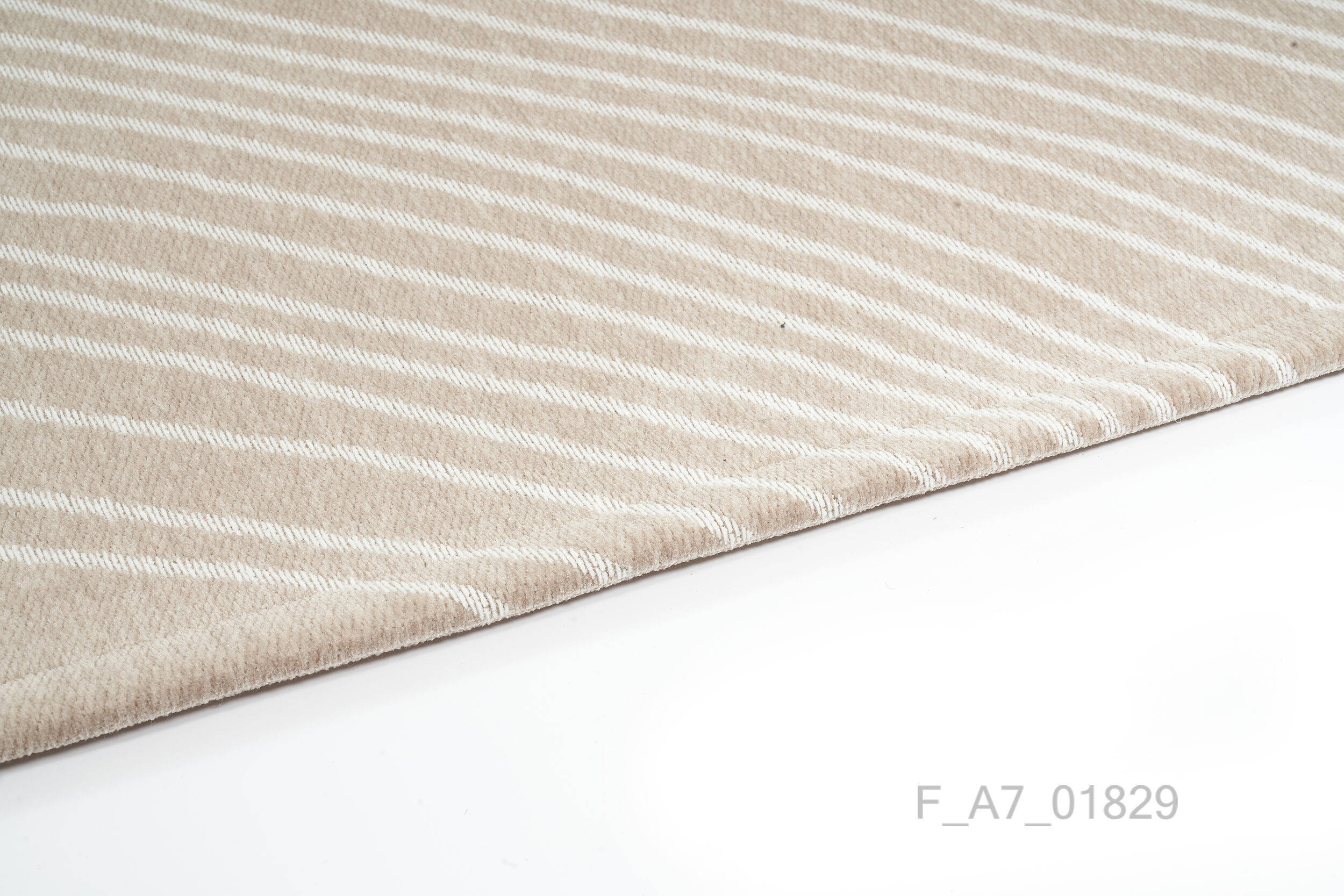 Moderner Teppich ETNA BEIGE - Waschbarer Teppich