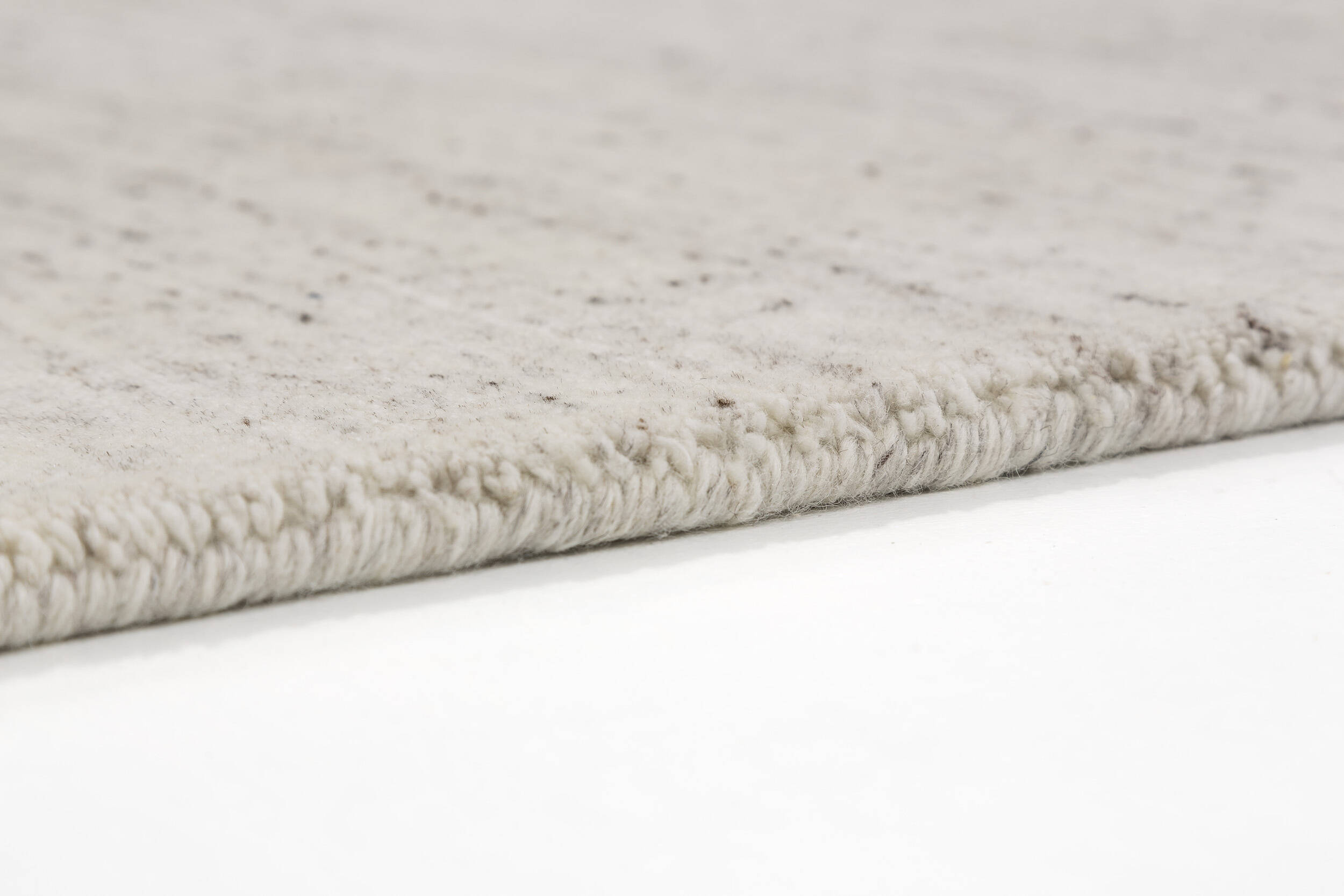 Wollteppich Elara 6025-241-001 von SCHÖNER WOHNEN Wollteppich Elara 6025-241-001 von SCHÖNER WOHNEN