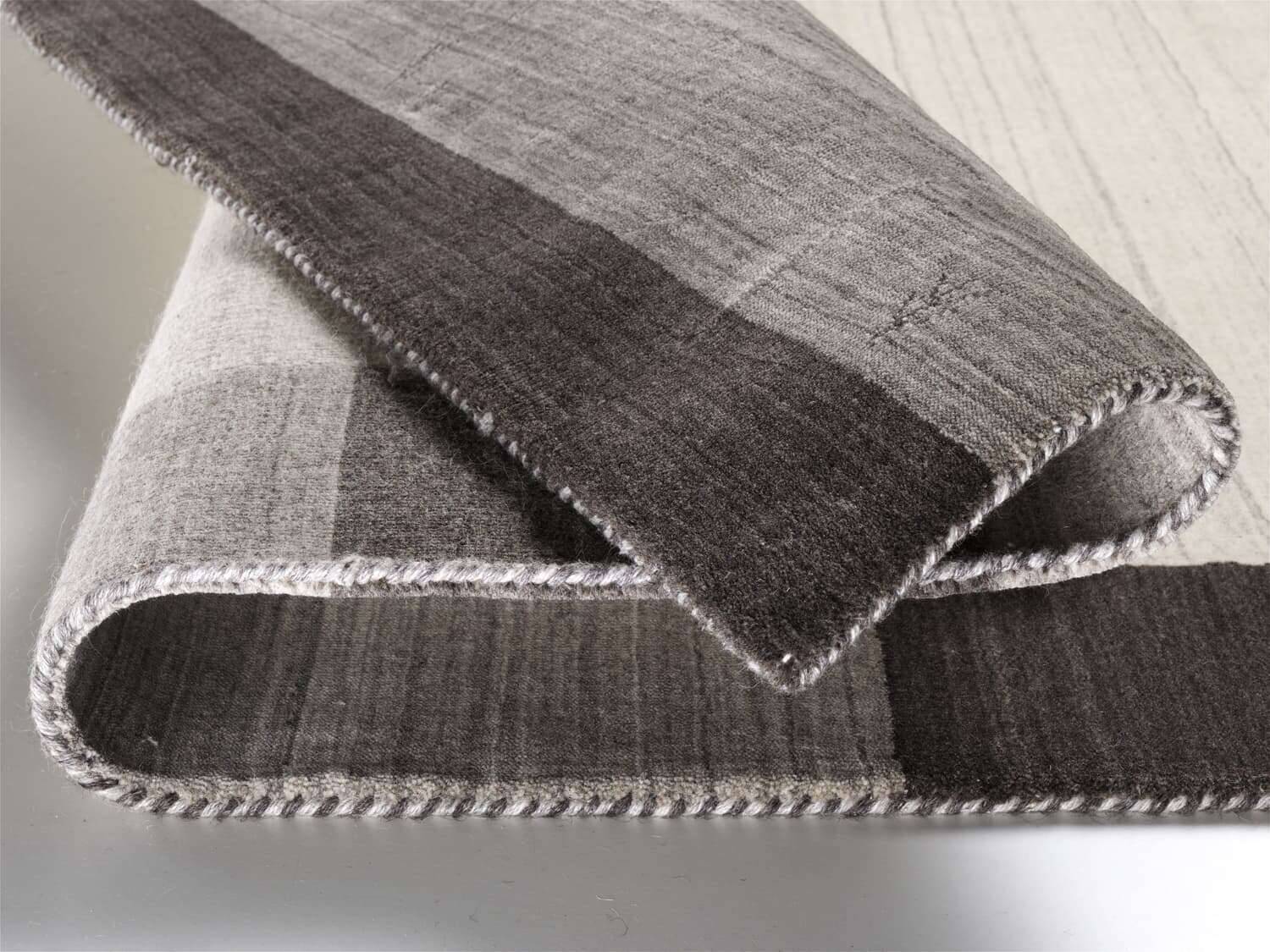 1202-469-4raXK9DXNwk5eK Alagis Border Wollteppich