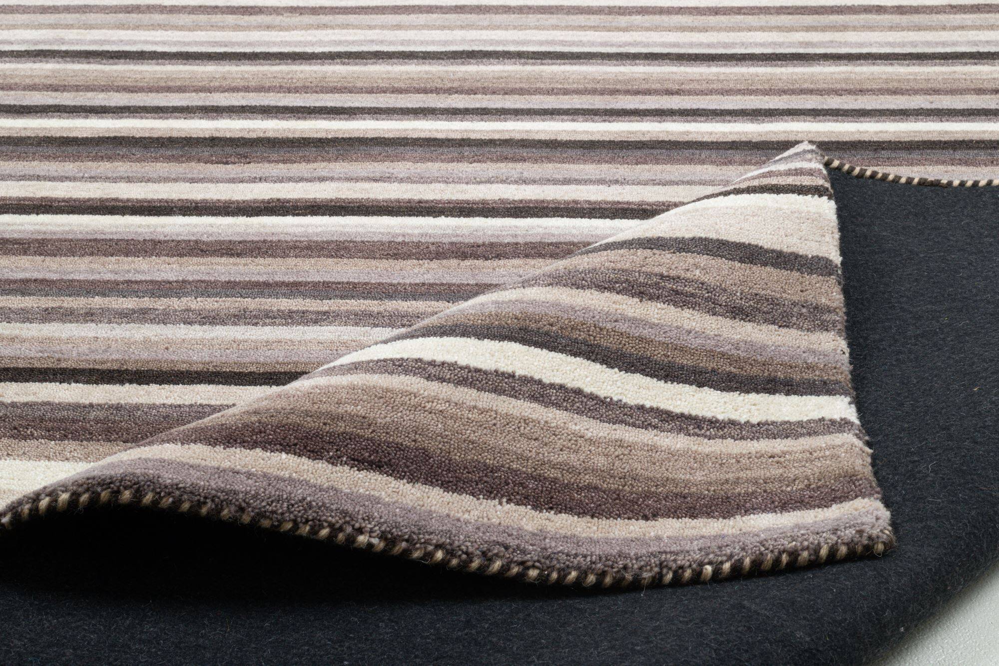 Handgewebter Teppich Haltu Vario Schurwolle 160x230cm Handgewebter Teppich Haltu Vario Schurwolle 160x230cm