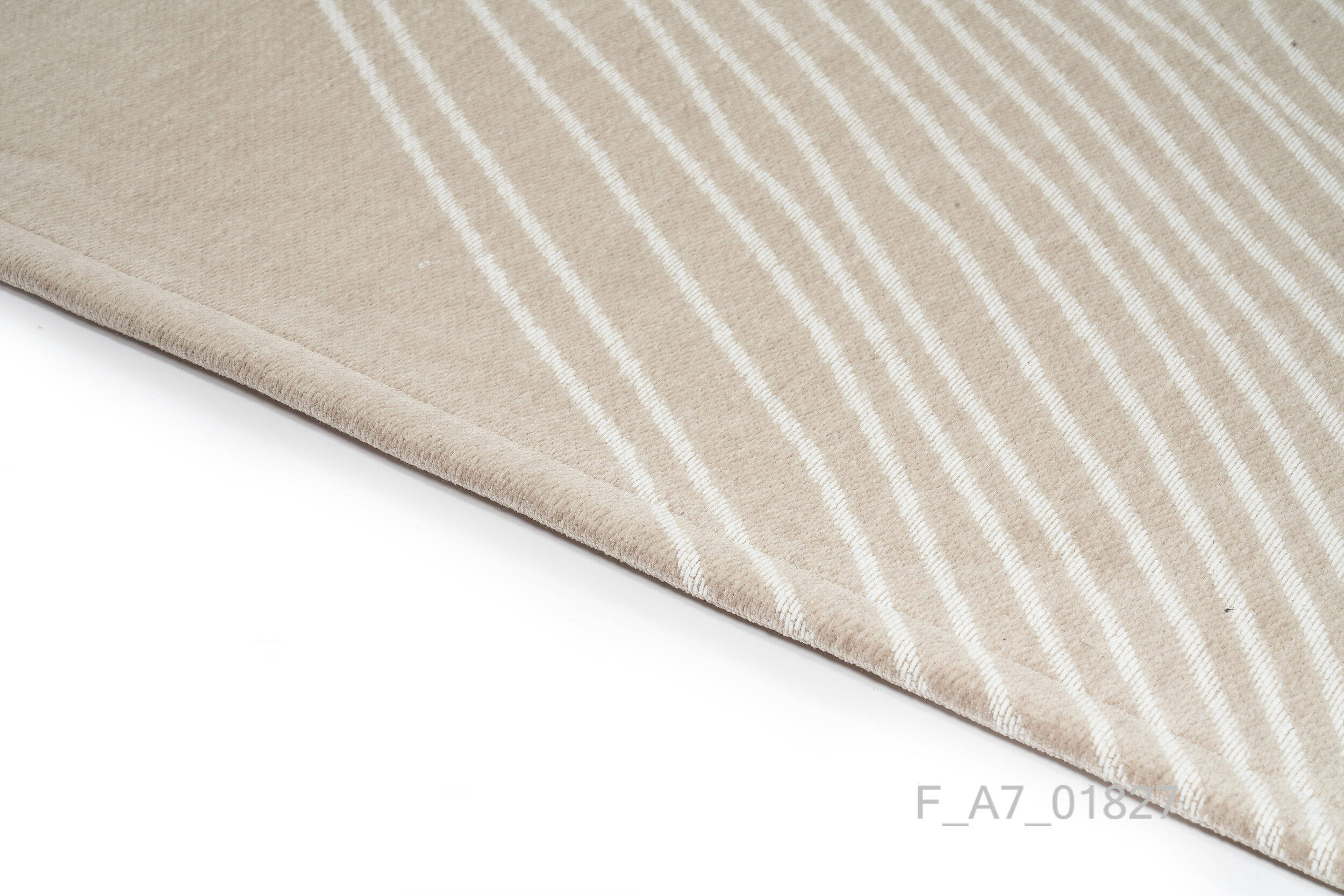 Moderner Teppich ETNA BEIGE - Waschbarer Teppich