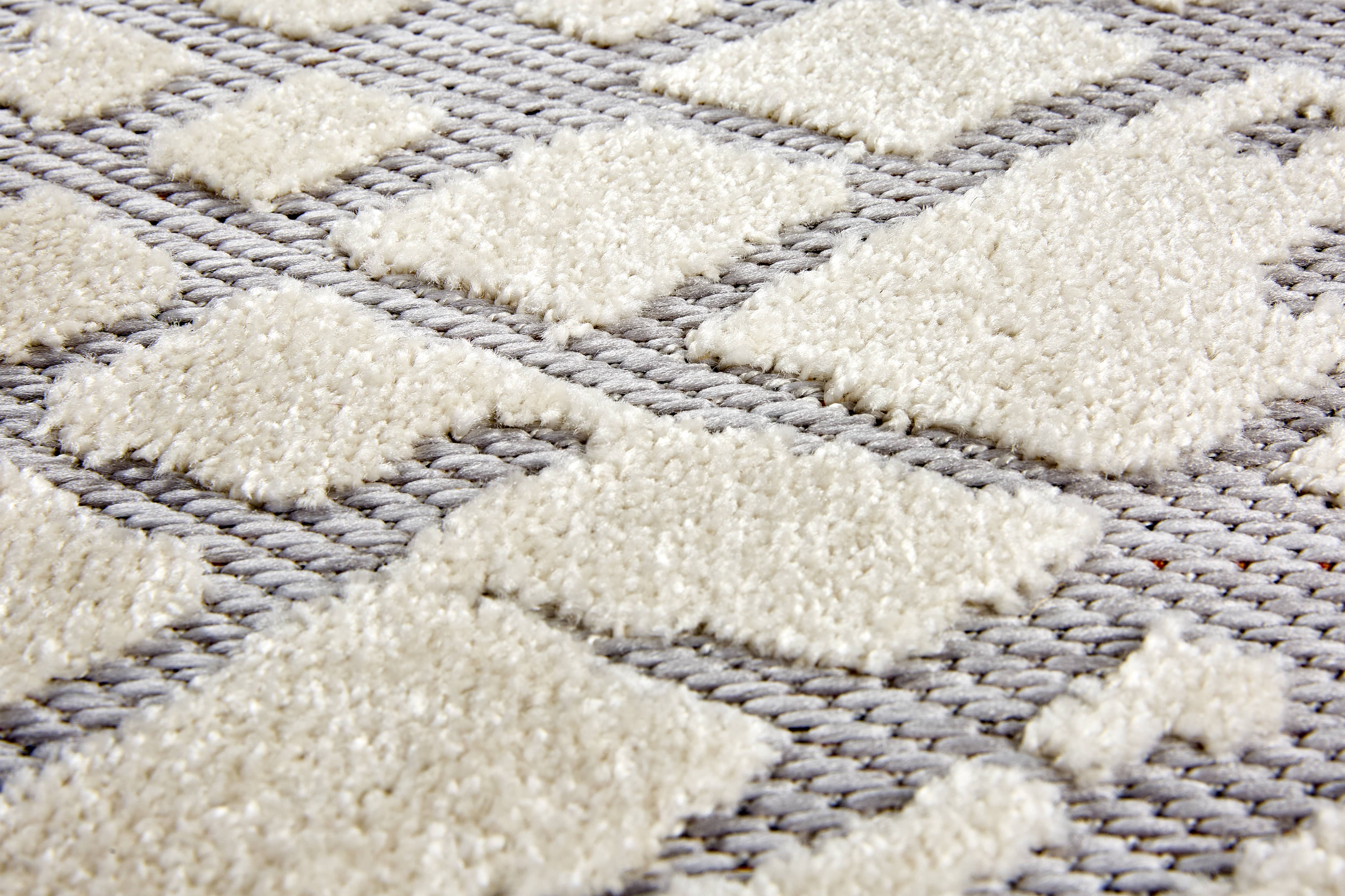 In- und Outdoor Teppich Serina D.254 C.004 Striche grau/weiß In- und Outdoor Teppich Serina D.254 C.004 Striche grau/weiß