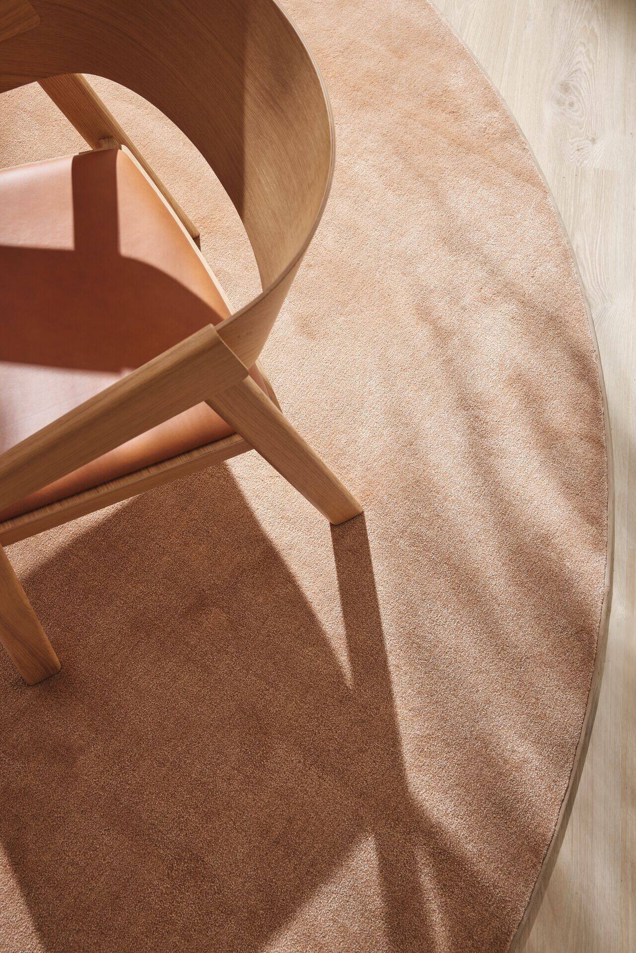 JAB ANSTOETZ Uni Teppich Powder im Wunschmaß JAB ANSTOETZ Uni Teppich Powder im Wunschmaß