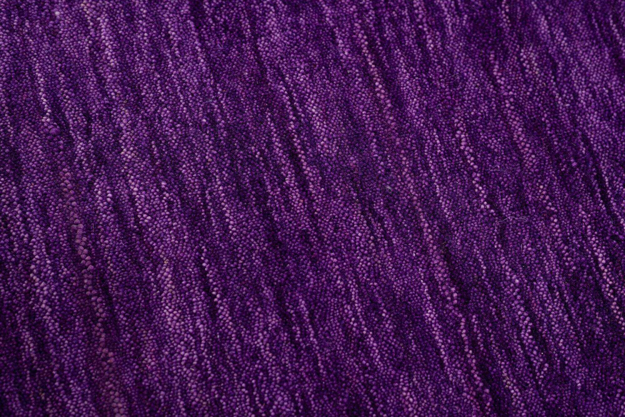 Handwebteppich Holi purple im Wunschmaß