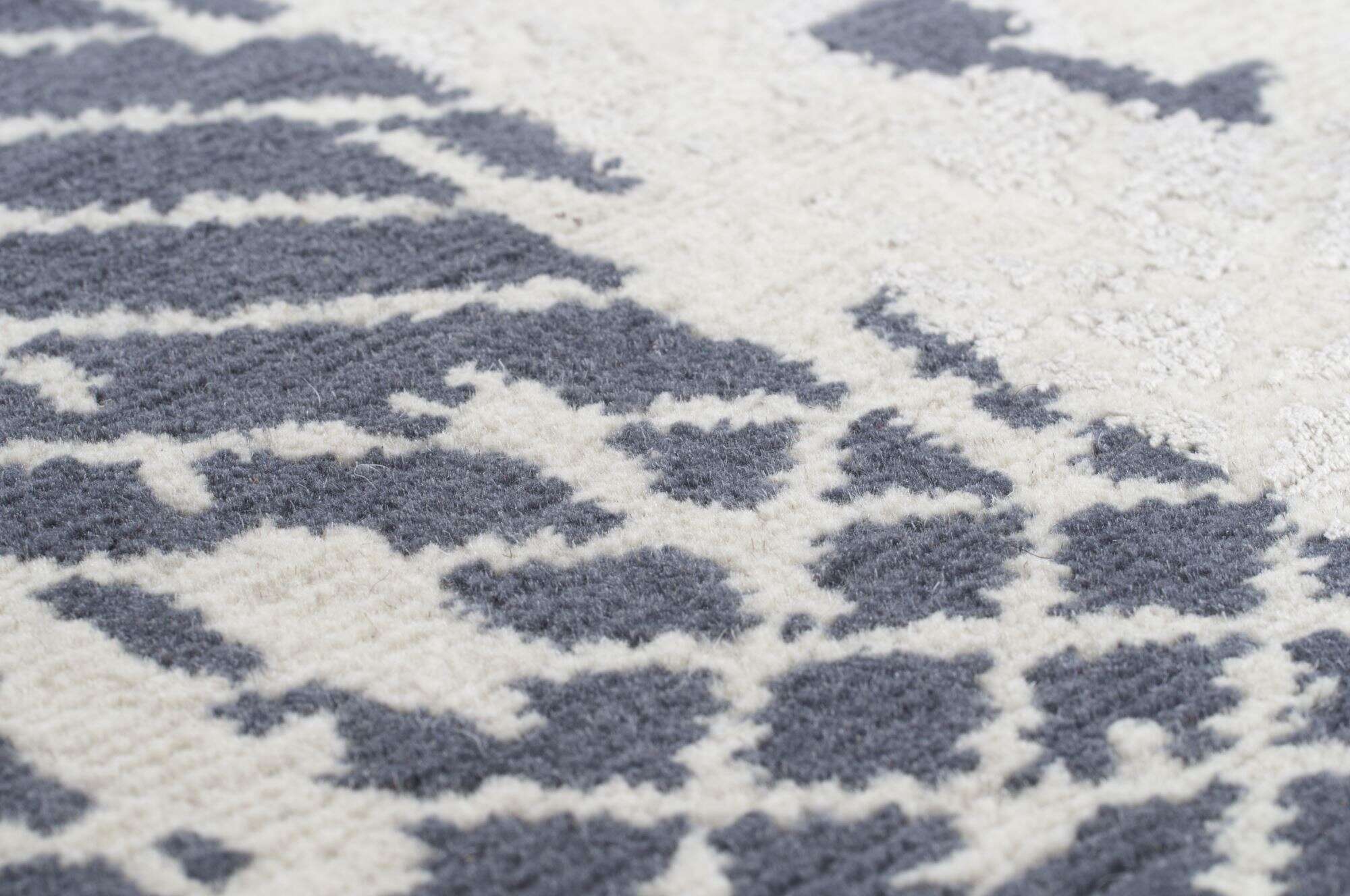 Nepal Teppich Jabu Silk 30 Wolle Seide Design Teppich 245x307cm
