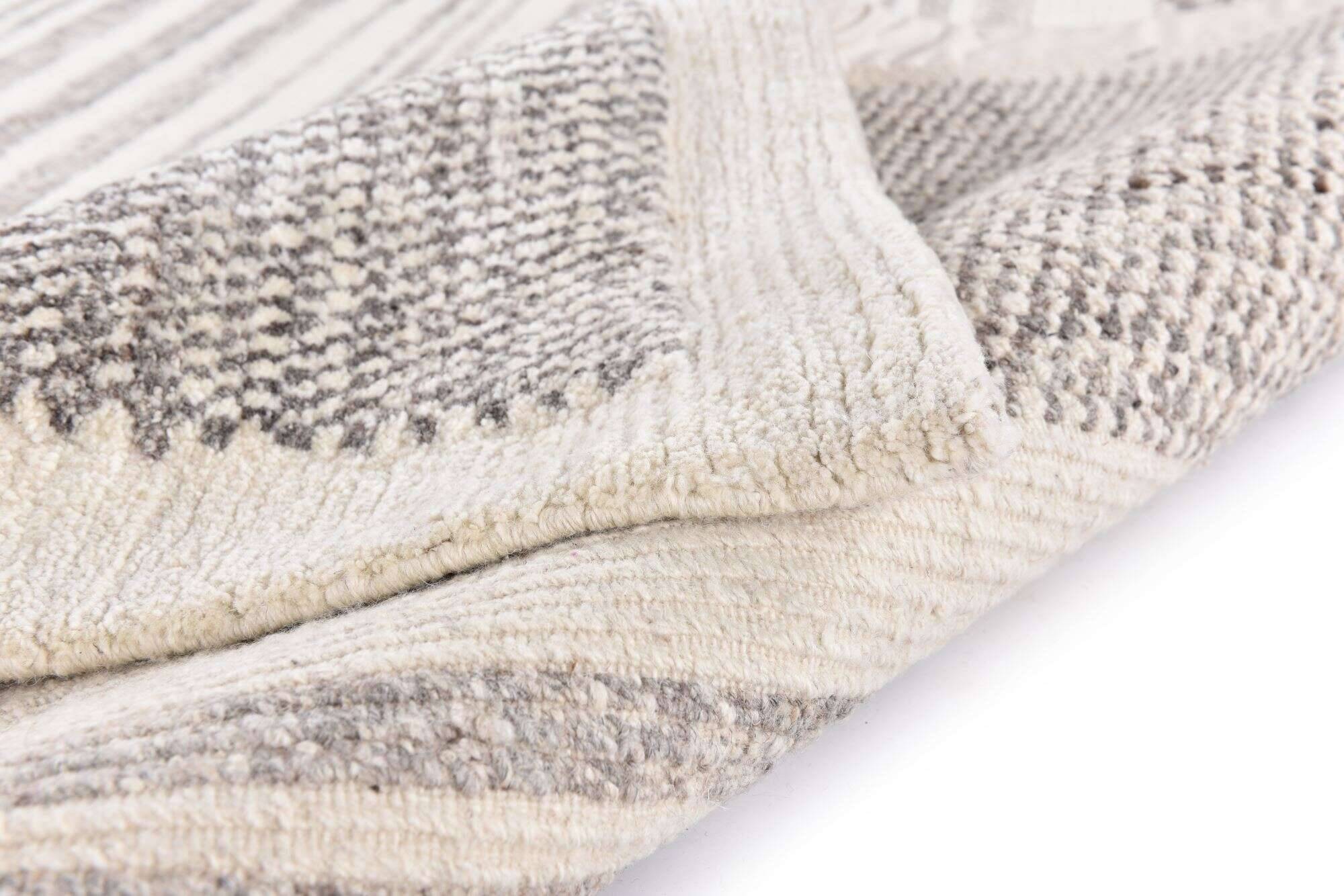 anaconda_c3991_550beige_415961_9 Nepal Teppich Anaconda C3991 im Wunschmaß