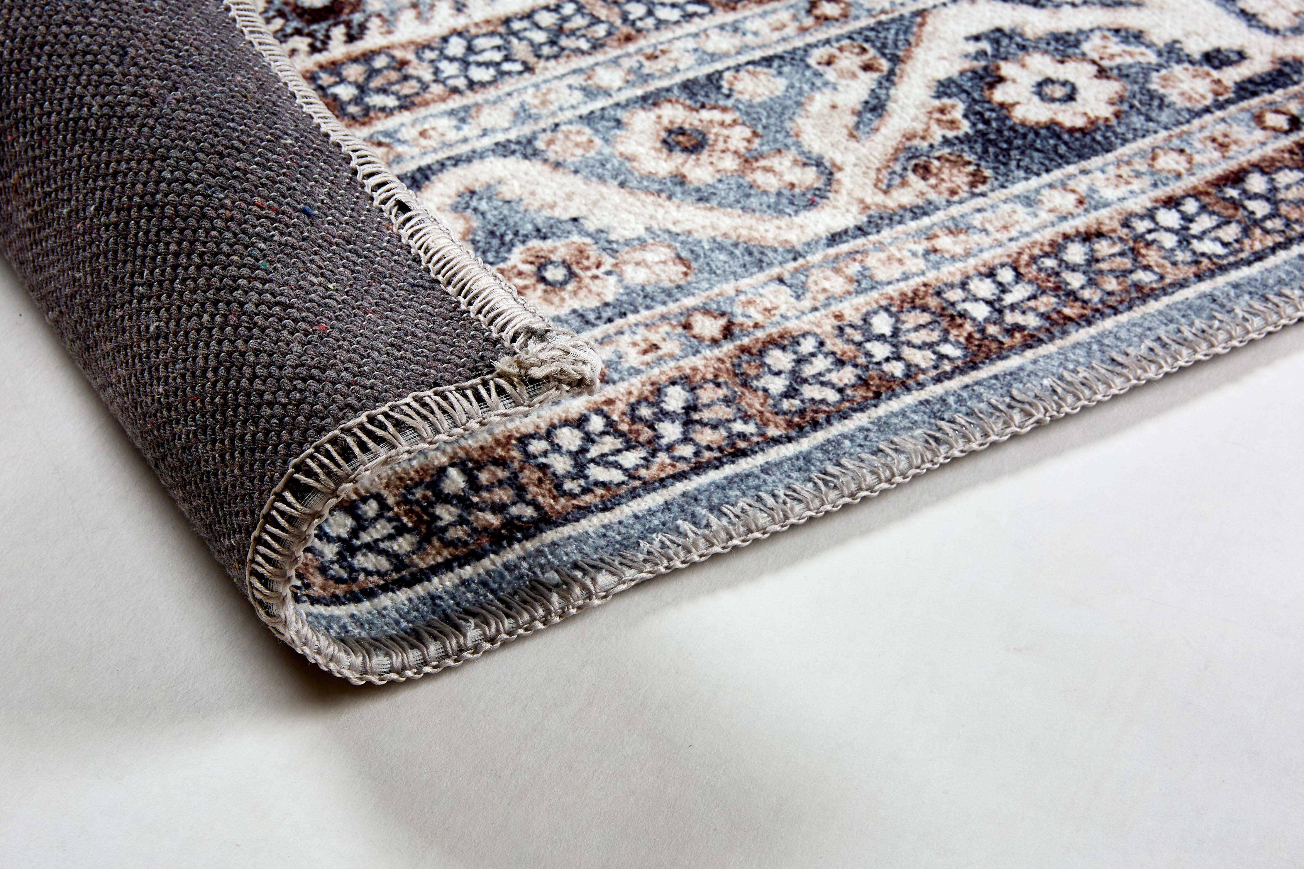 Piper D.251 C.004 Oriental grau