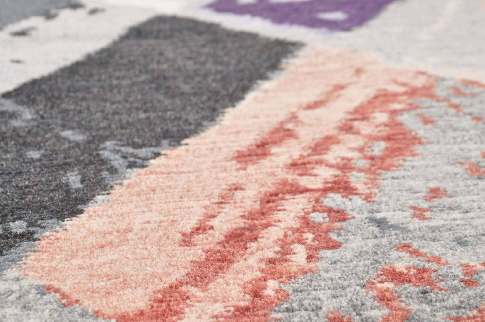 sweetfeet_c3937_265berrymulti_415446_3 Design-Teppich Nepal Sweet Feet Tibetwolle Wunschmaß