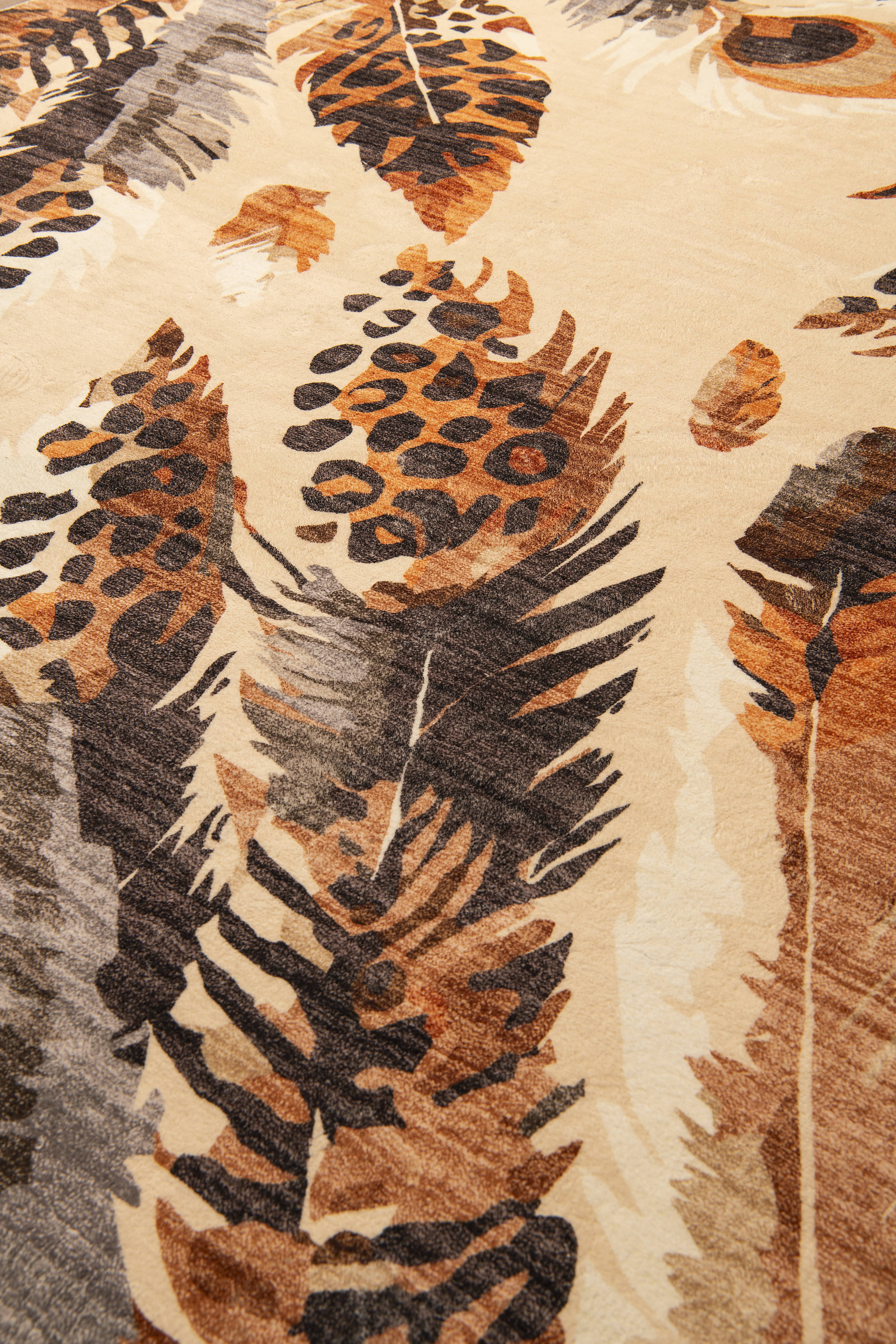 FEDER DES ORIENTS Teppichkollektion Julian F.M.Stoeckel FEDER DES ORIENTS Teppichkollektion Julian F.M.Stoeckel