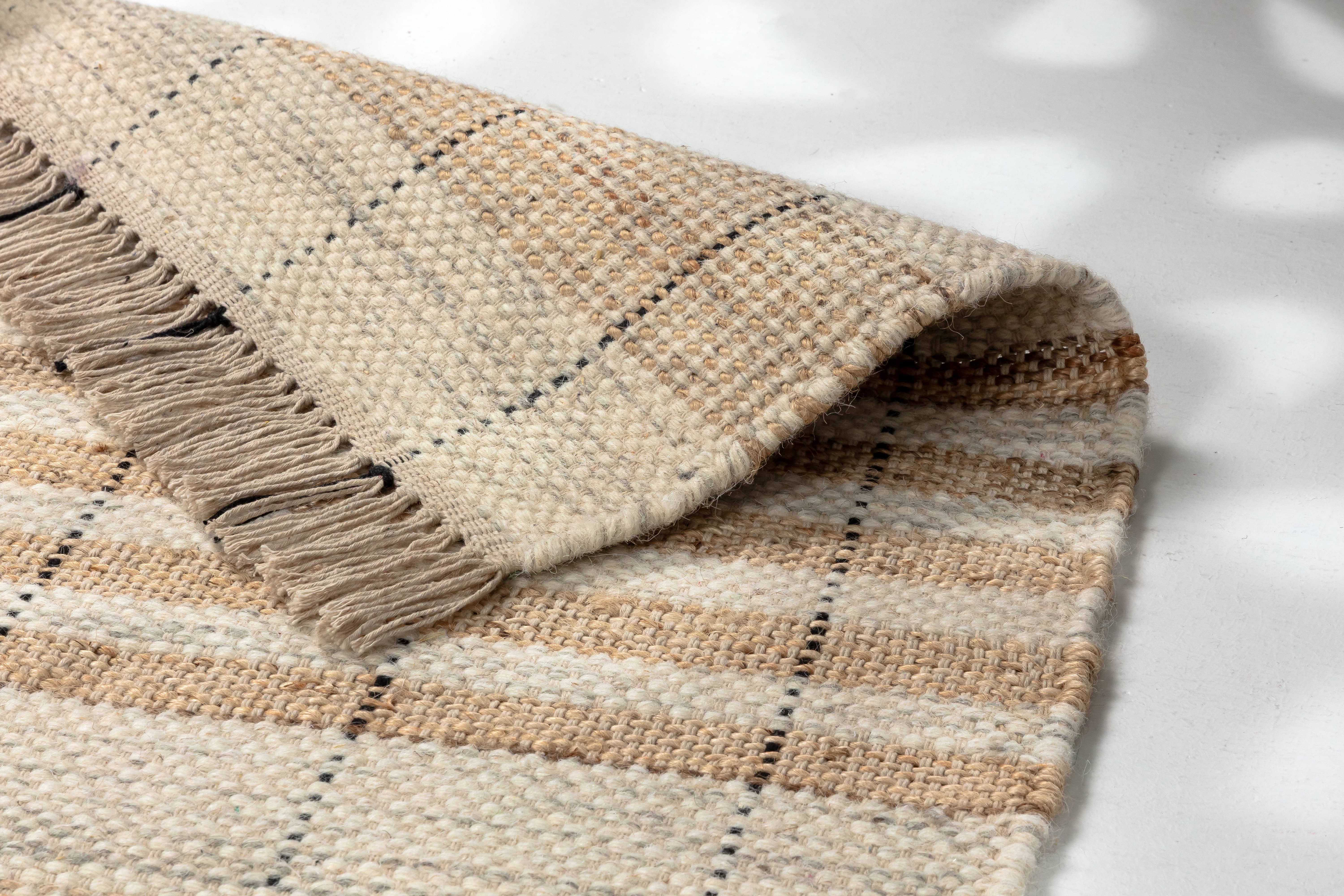 Neria D.251 C.000 creme