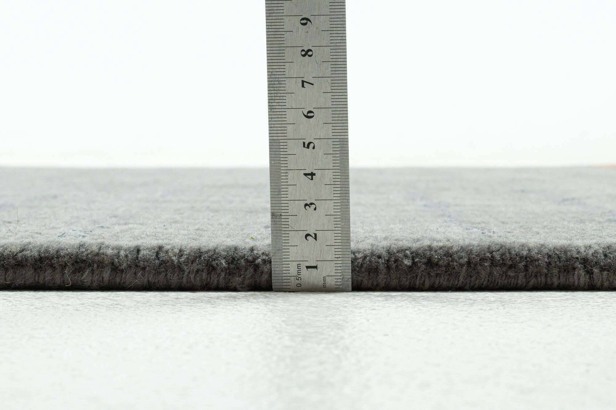 villatibetasilk_c4200_655grey-multi_420912_5 Nepal Teppich Villa Tibeta Silk im Wunschmaß