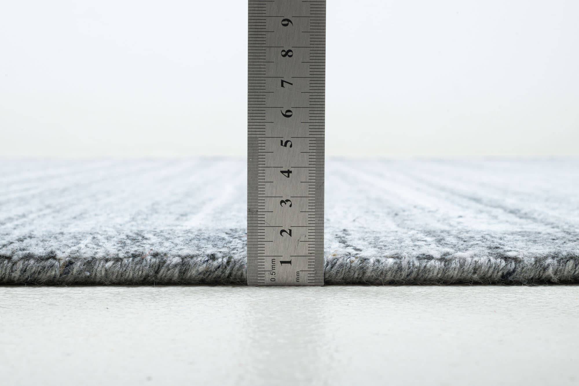 Teppich Modern Nevada Viscose Handgewebt 160x230cm silber Teppich Modern Nevada Viscose Handgewebt 160x230cm silber