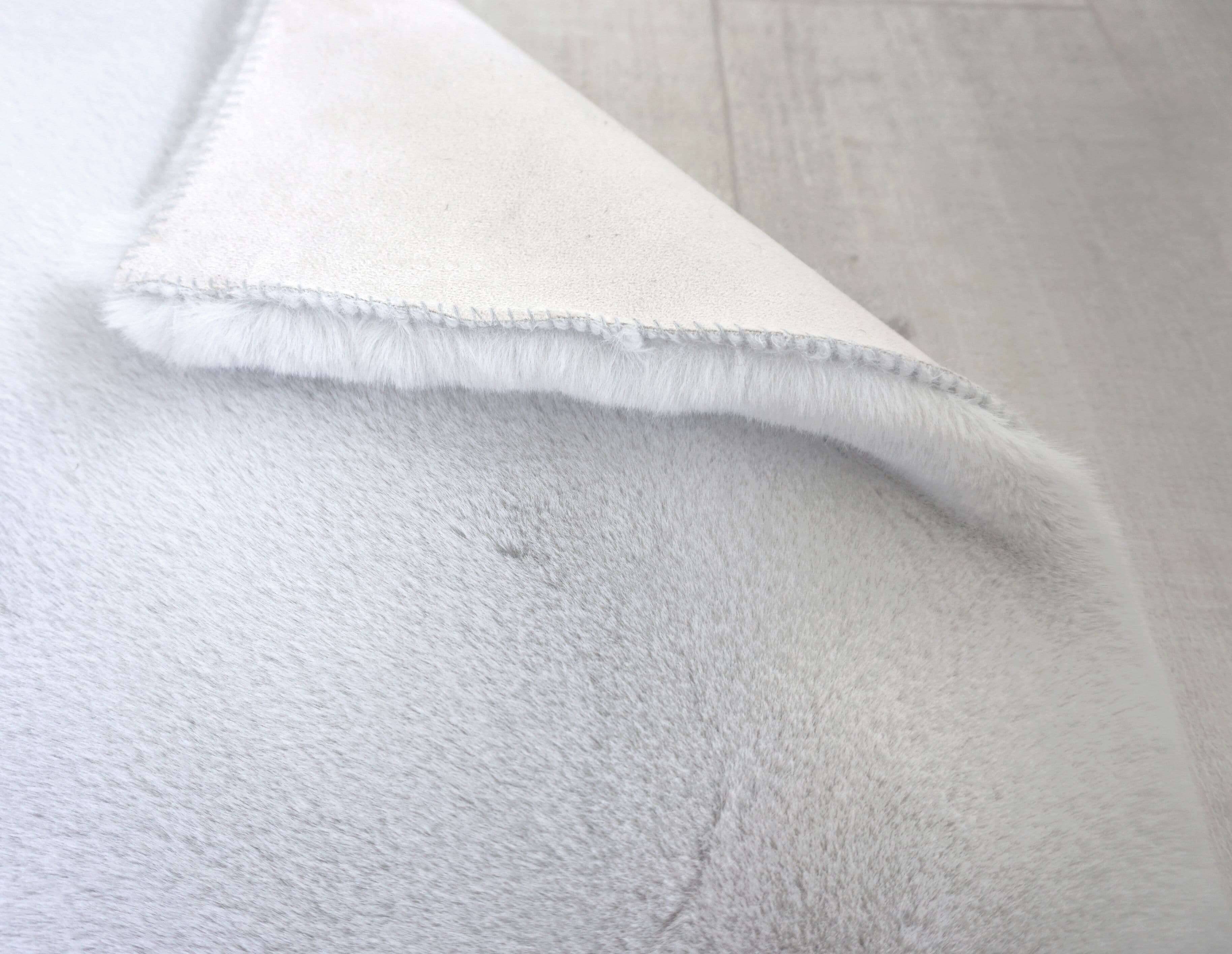 6281_180_004_Tender_DetailaOBmsB0tYROUv SCHÖNER WOHNEN Fellteppich Tender 6281