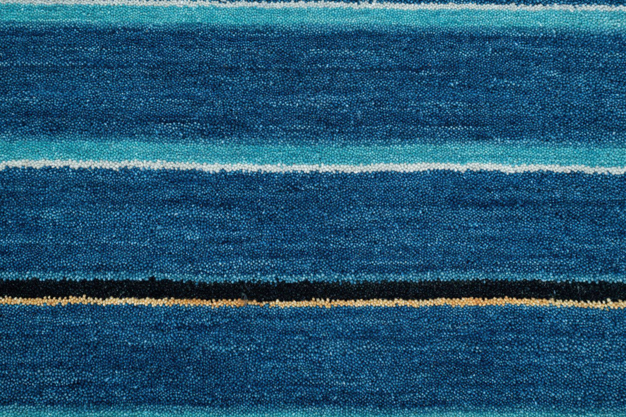 Handgewebter Teppich Haltu Super Noir Schurwolle 160x230cm Handgewebter Teppich Haltu Super Noir Schurwolle 160x230cm