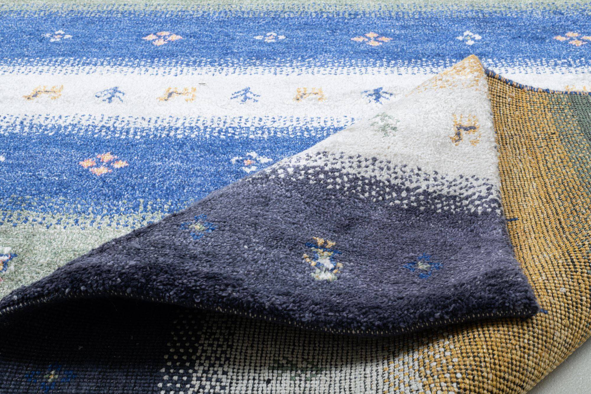 Gabbeh Teppich Keno Bambus Viskose Bunt 160x230cm Gabbeh Teppich Keno Bambus Viskose Bunt 160x230cm