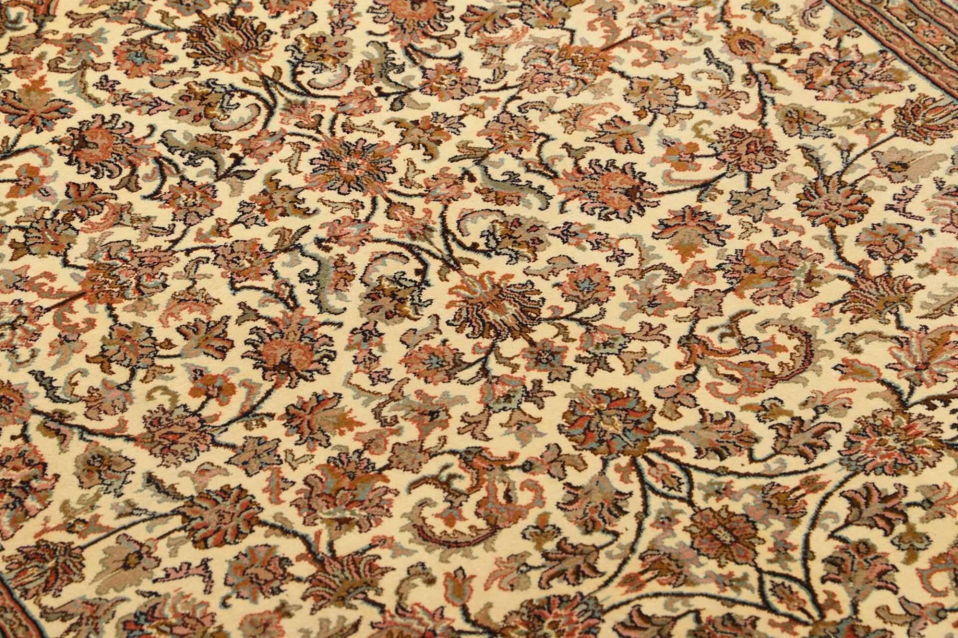 Teppich Kashmir Seide 24/24 Knüpfung 132x190 cm – Bild 2